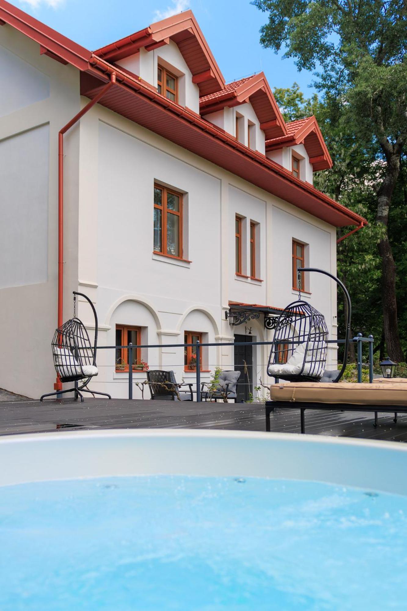 Dwor Prezydencki Boutique Hotel & Spa Zgłobice Exterior foto